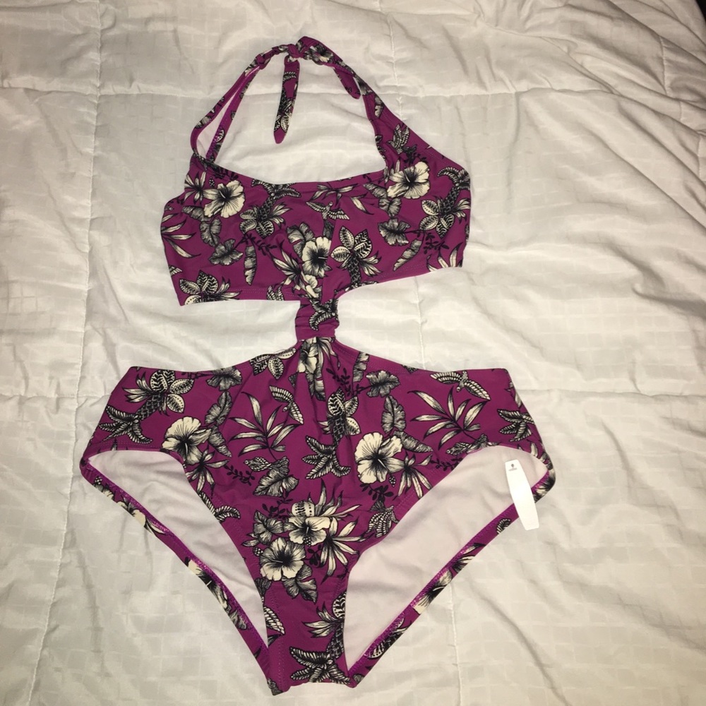 Adore Me XL One Piece Swimsuit